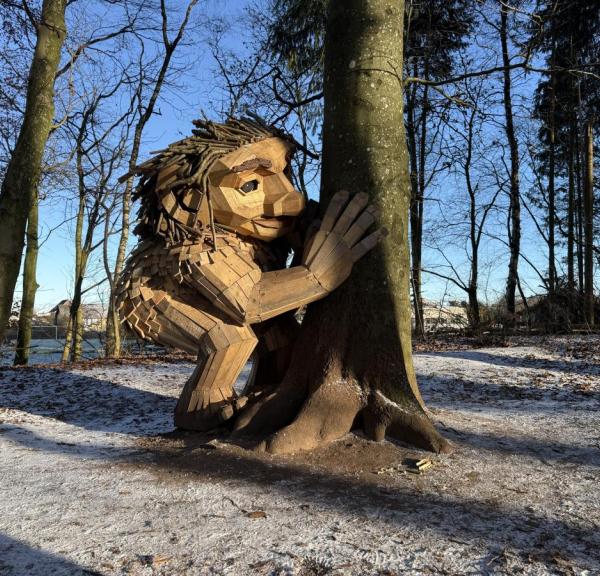 Thomas Dambo - Trold i Vissenbjerg Bakker om vinteren